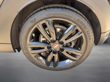 Mini Cooper JCW S — photo 11