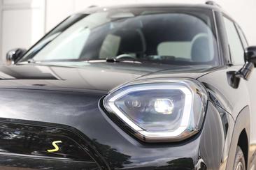 Mini Aceman Classic Cooper SE — photo 23