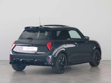 Mini Cooper JCW S — photo 4