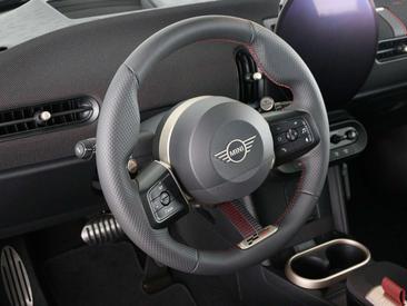 Mini Cooper JCW — photo 9