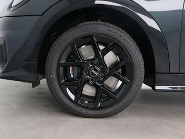 Mini Cooper JCW S — photo 18