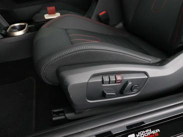 Mini Cooper JCW — photo 20