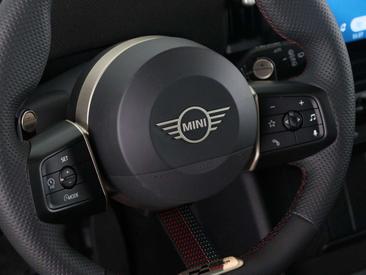 Mini Cooper JCW S — photo 21