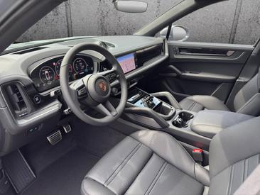 Porsche Cayenne III S E-Hybrid Coupé — photo 12