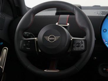 Mini Aceman JCW Electric — photo 17