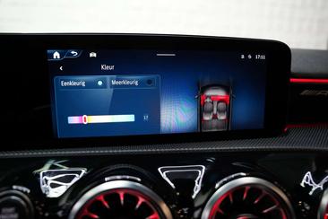 Mercedes Classe A45 AMG 45 — photo 18