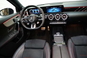 Mercedes Classe A45 AMG 45 — photo 46