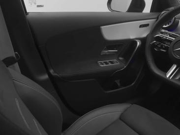 Mercedes Classe A 200 AMG Line — photo 21
