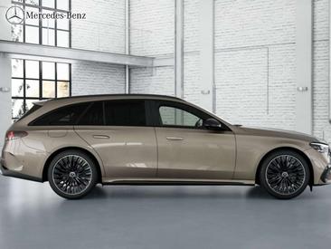 Mercedes Classe E 220 Night Edition — photo 5