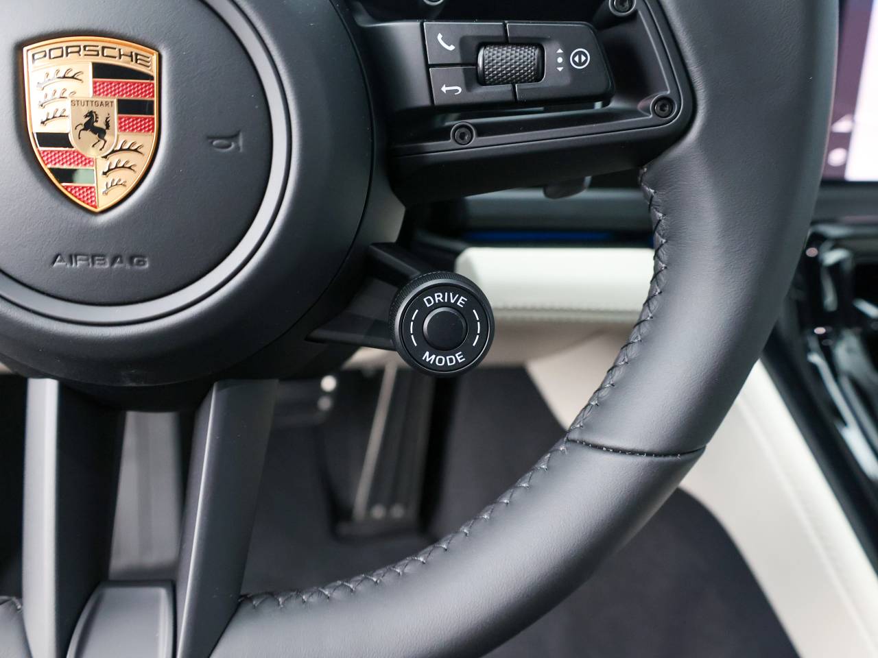 Porsche Panamera III 4 E-Hybrid - 2025 - Joinsteer - #31