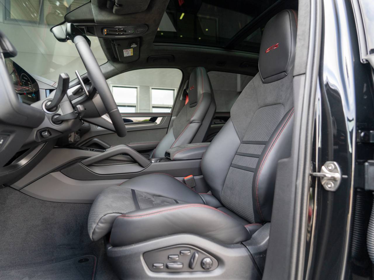 Porsche Cayenne III ph2 GTS - 2025 - Joinsteer - #28