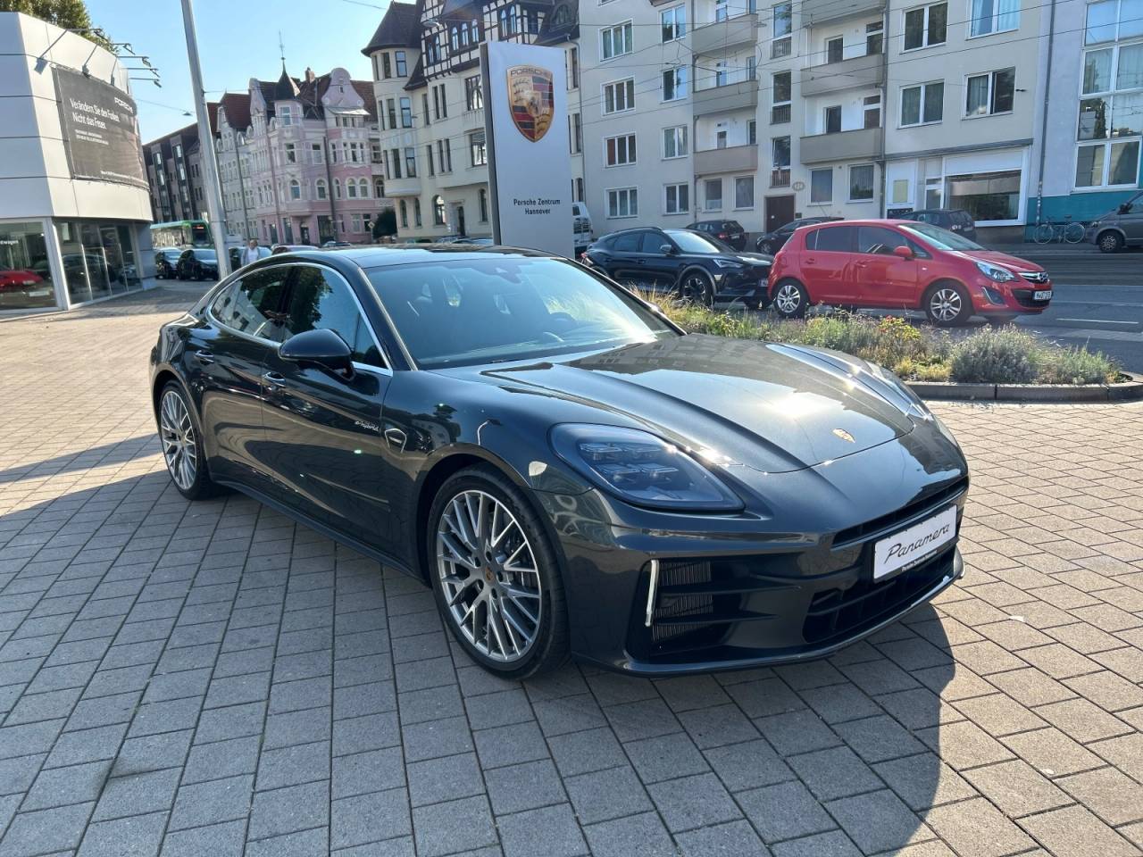 Porsche Panamera III 4 E-Hybrid - 2025 - Joinsteer - #6