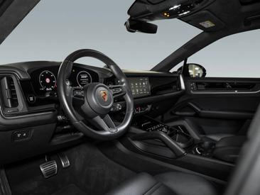 Porsche Cayenne III S Coupé — photo 13