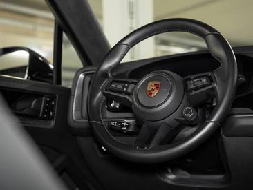 Porsche Cayenne III S Coupé — photo 18