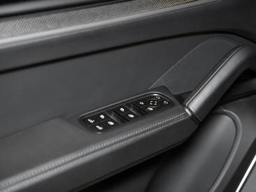 Porsche Cayenne III S Coupé — photo 22