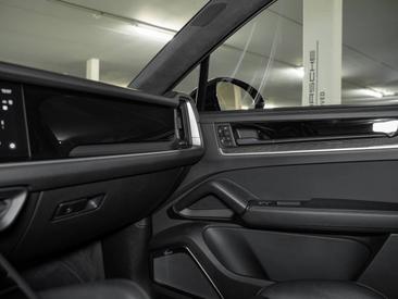 Porsche Cayenne III S Coupé — photo 24