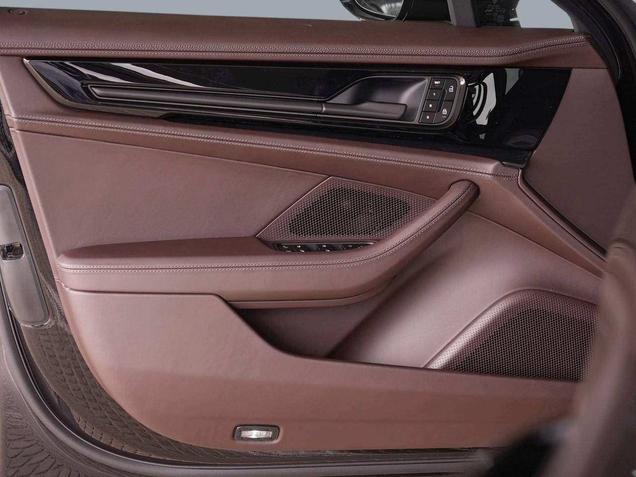 Porsche Panamera III 4S E-Hybrid - 2025 - Joinsteer - #35