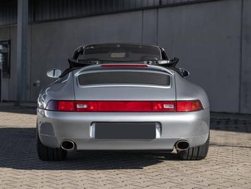 Porsche 993 Carrera Cabriolet — photo 11