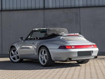 Porsche 993 Carrera Cabriolet — photo 24