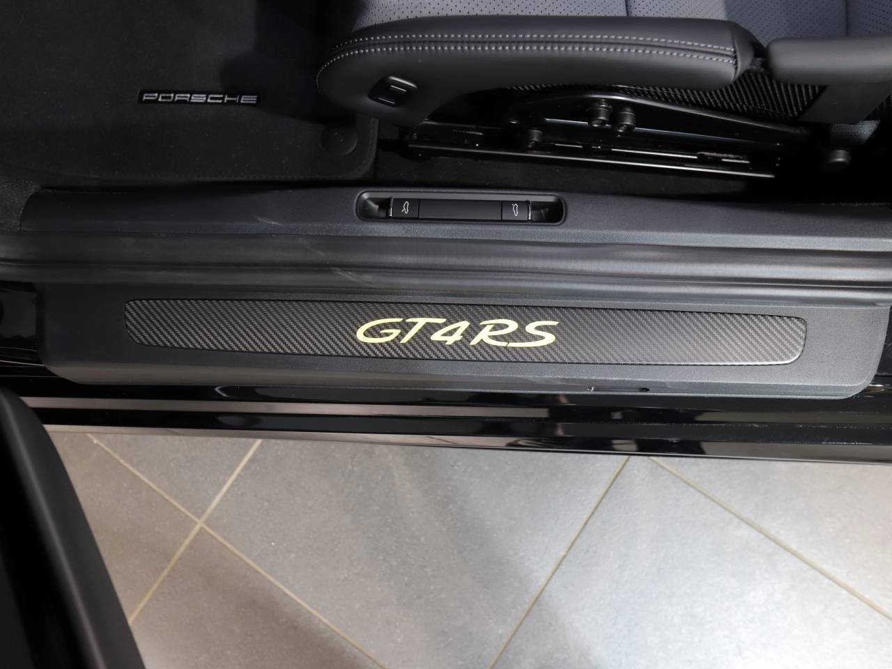 Porsche 718 type 982 Cayman GT4 RS - 2025 - Joinsteer - #16