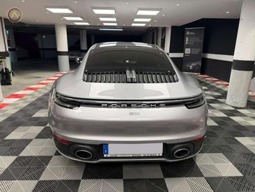Porsche 992 I Carrera — photo 9