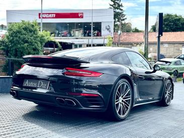 Porsche 991 Turbo — photo 8