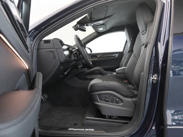 Porsche Cayenne III GTS Coupé — photo 14