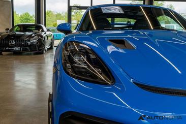 Porsche 718 Cayman GT4 RS — photo 12