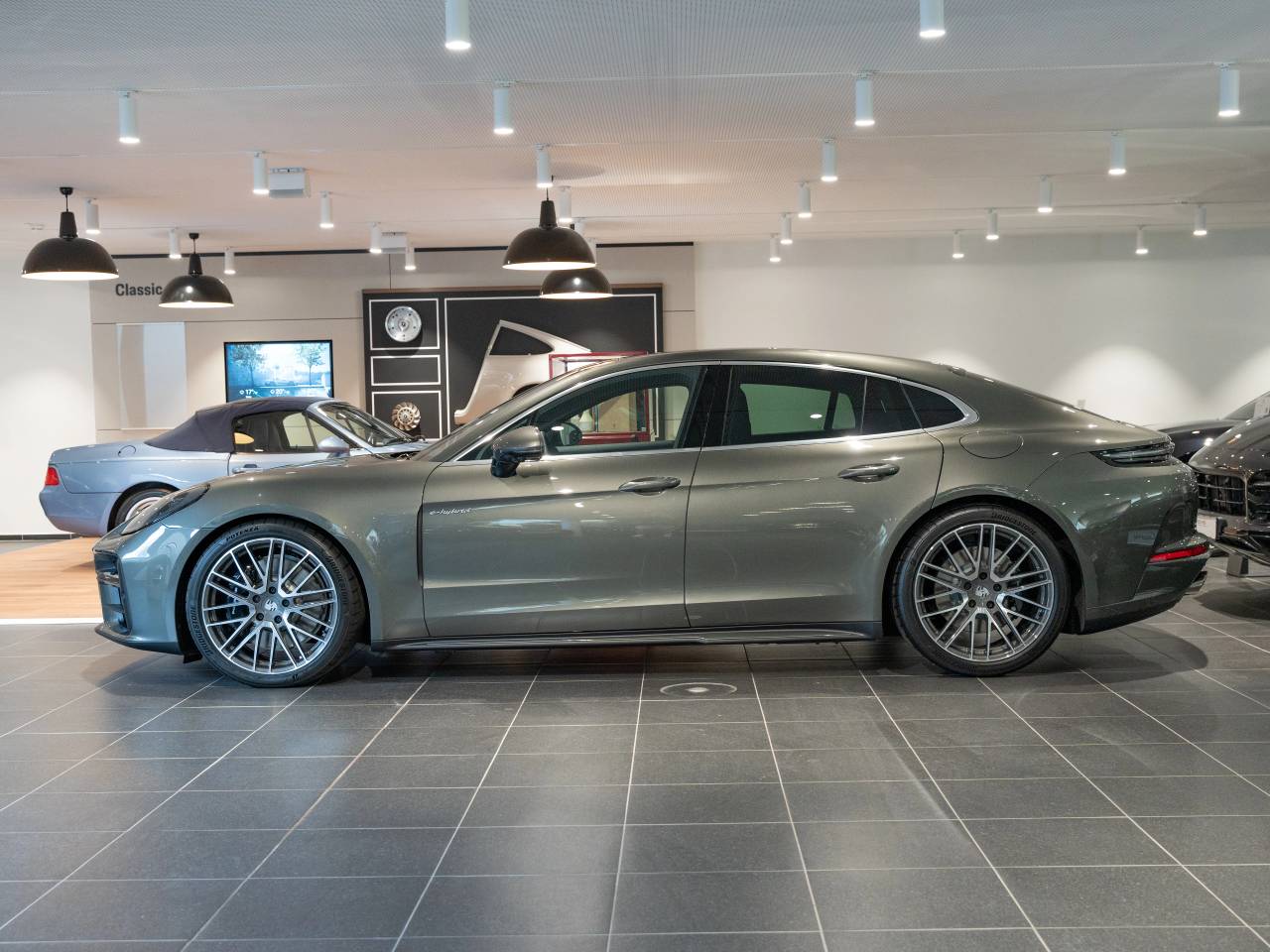 Porsche Panamera III 4 E-Hybrid - 2025 - Joinsteer - #2