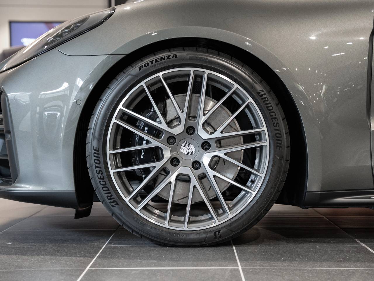 Porsche Panamera III 4 E-Hybrid - 2025 - Joinsteer - #6