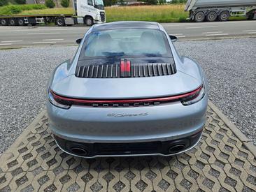 Porsche 992 I Carrera 4S — photo 8