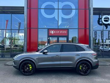 Porsche Cayenne III E-Hybrid — photo 7
