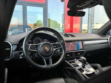 Porsche Cayenne III E-Hybrid — photo 15