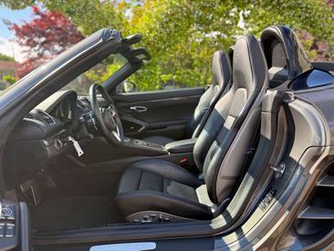 Porsche 718 Boxster S — photo 12