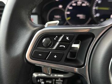 Porsche Cayenne III E-Hybrid — photo 25