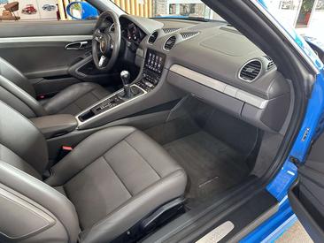 Porsche 718 Boxster — photo 15