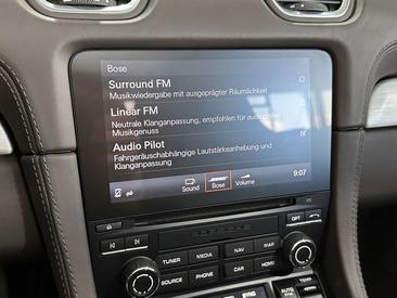 Porsche 718 Boxster — photo 19