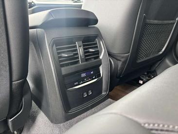 BMW I4 M Sport — photo 18