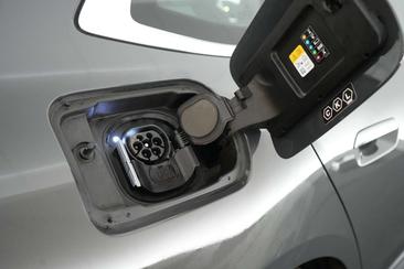 BMW I4 EDrive35 — photo 18
