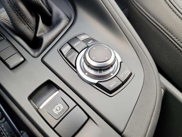 BMW X1 18d SDrive — photo 22