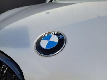 BMW X1 18d SDrive — photo 35