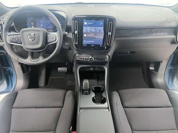 Volvo C40 Recharge Core — photo 8
