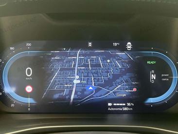 Volvo C40 Recharge Core — photo 16