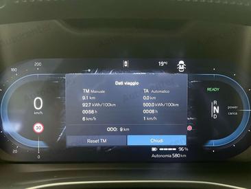 Volvo C40 Recharge Core — photo 18