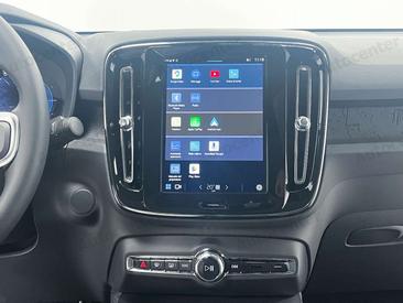 Volvo C40 Recharge Core — photo 22