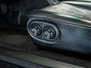 Porsche 964 Carrera 2 — photo 19
