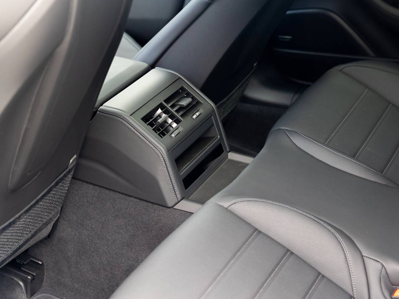 Porsche Panamera III 4 E-Hybrid - 2025 - Joinsteer - #30