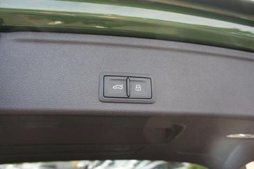 Audi RS4 Avant — photo 9