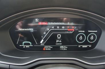 Audi RS4 Avant — photo 36