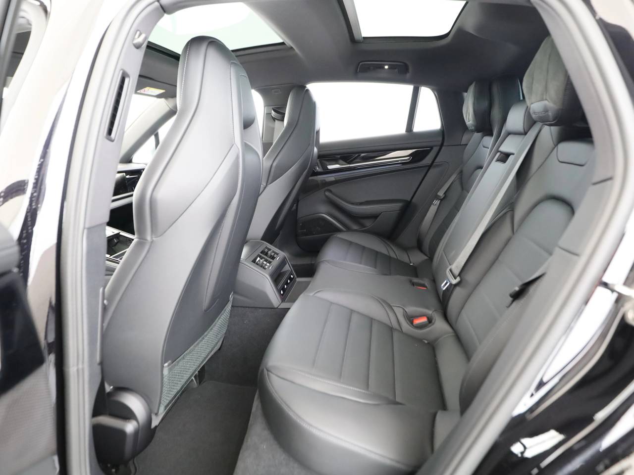 Porsche Panamera III 4 E-Hybrid - 2025 - Joinsteer - #10